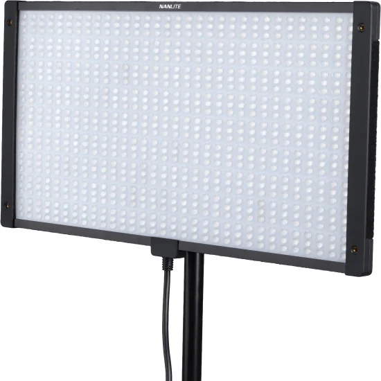 Nanlite PavoSlim 120C | Panneau LED RGBWW, 150W, 2700-7500K