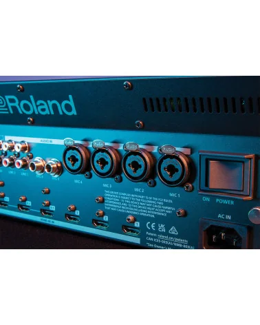 Roland VR-400UHD Video Mixer
