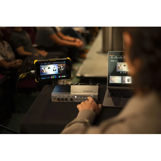 Roland VP-42H Processeur vidéo