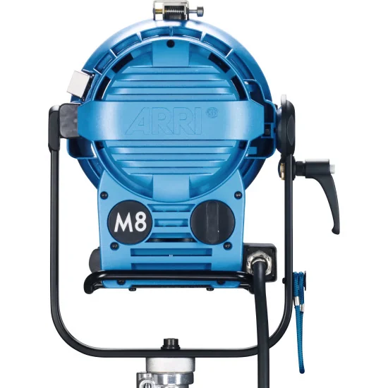 ARRI M8 MAN HMI PAR