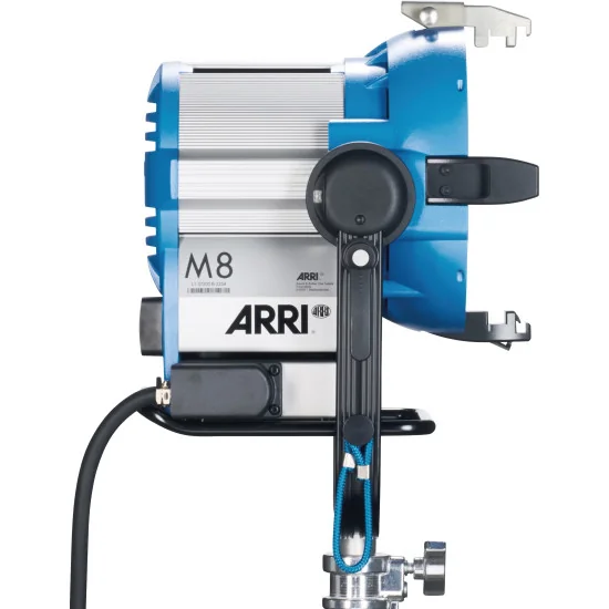 ARRI M8 MAN HMI PAR