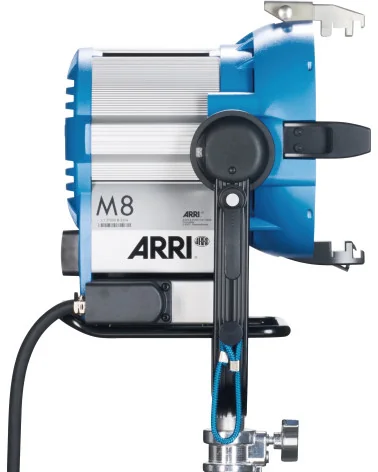 ARRI M8 MAN HMI PAR