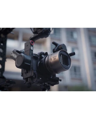 DZOFilm Arcana 32/45/75mm T2.1 Anamorphic 1.5x 3-Lens Set PL Mount