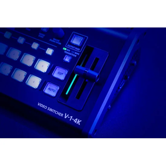 Roland V-1-4K Mélangeur vidéo